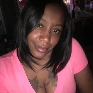 Meet your Posher, Tonisha